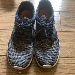 Nike navy training shoes.